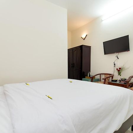 Hoa Thu Homestay Хойан Экстерьер фото